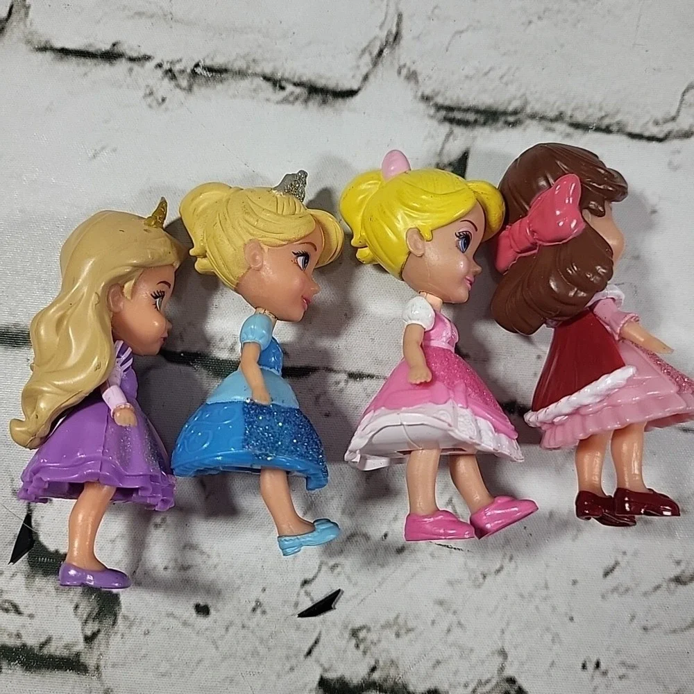 Disney Toddler Princess Lot‎ of 4 Belle Cinderella Rapunzel